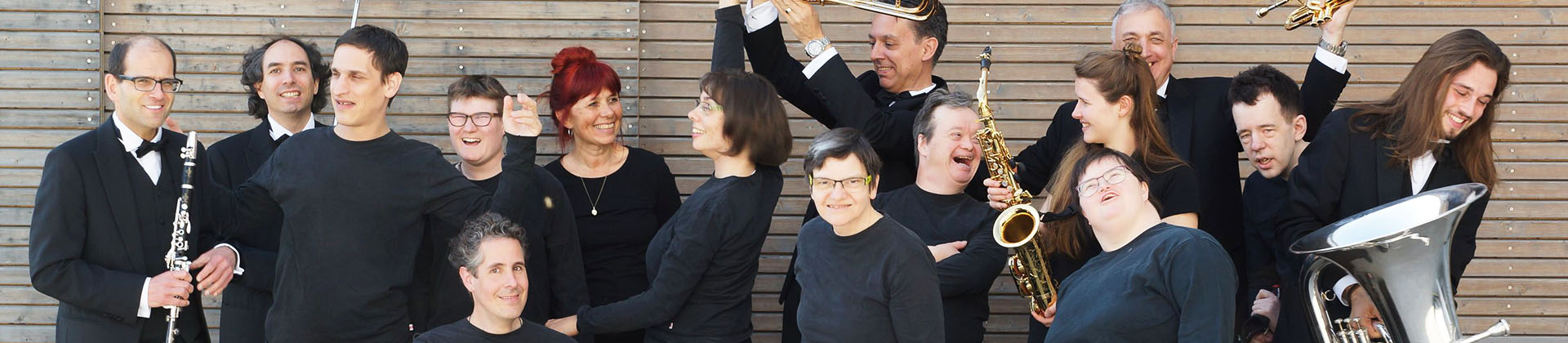 Das Ensemble der Schauspielerei zuwebe und BlasArt